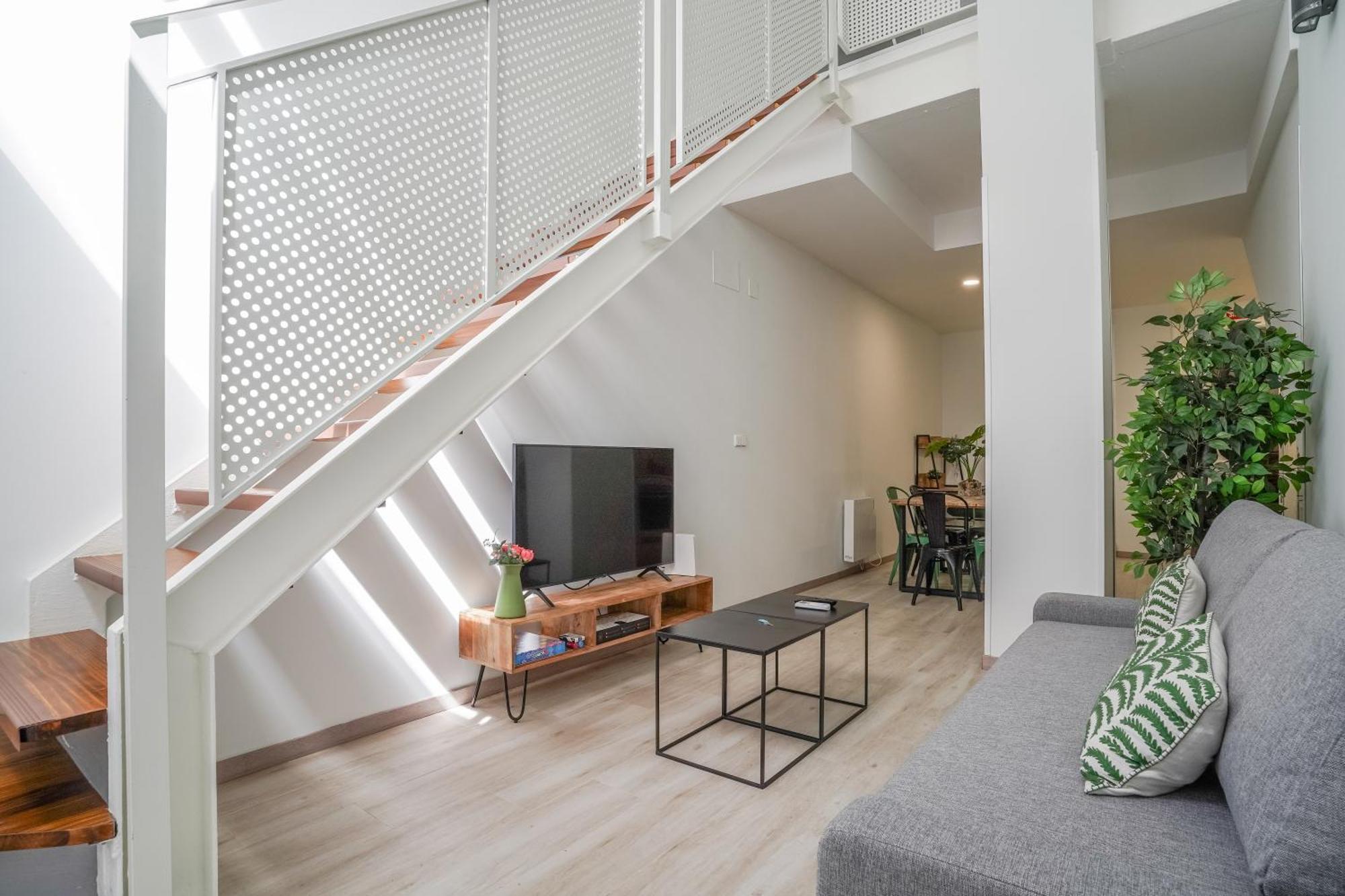 Modern Duplex-2Bedrooms 1.5Baths-Delicias Мадрид Екстер'єр фото